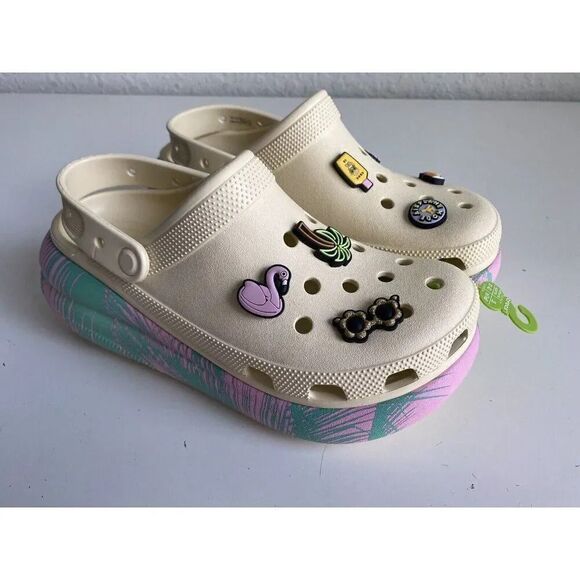 Crocs Classic Crush Spring Break Clog Women's Sz 10 Vanilla 208405-1FR NEW - Picture 6 of 13